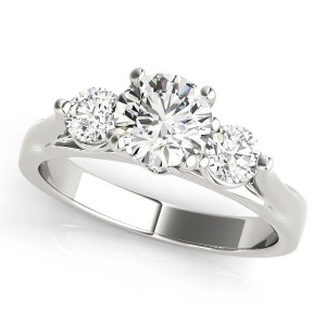 Three Stone Round Cut Diamond Engagement Ring E2835510