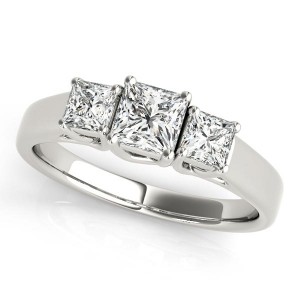 Three Stone Princess Cut Diamond Engagement Ring E2835511